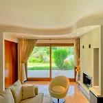 Vila Villasgarda - Leone