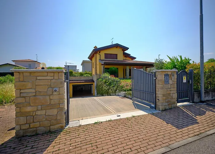 Villasgarda - Leone Villa *