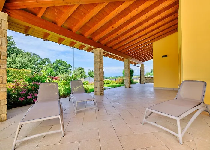 Villasgarda - Leone Villa