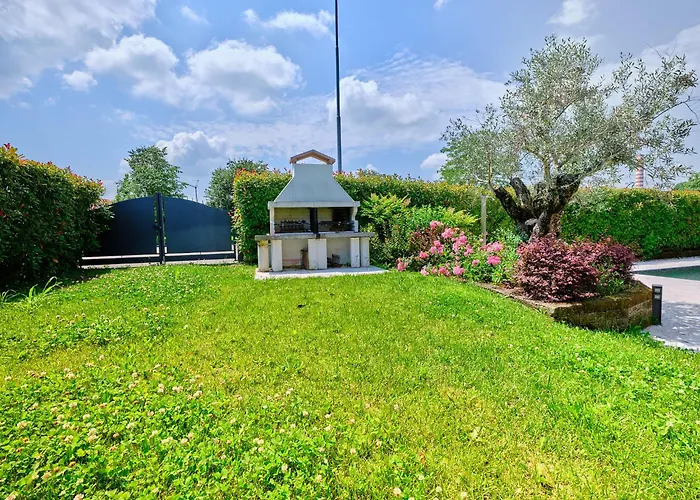 Villasgarda - Leone Villa *