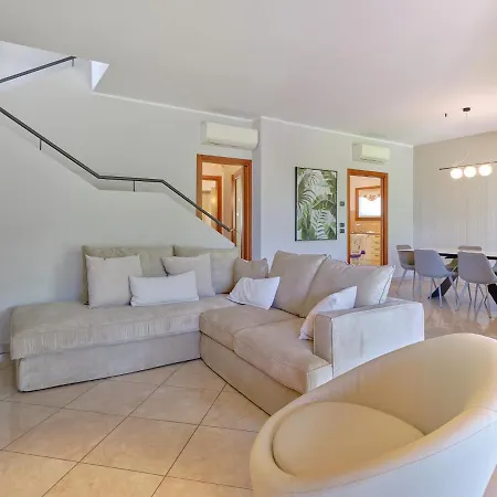 Villa Villasgarda - Leone