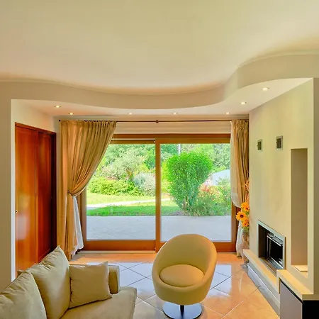 Villa Villasgarda - Leone