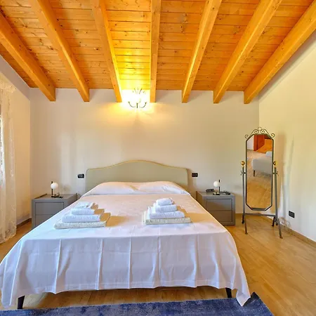 Villasgarda - Leone Villa