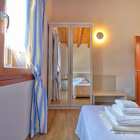 Villasgarda - Leone Villa