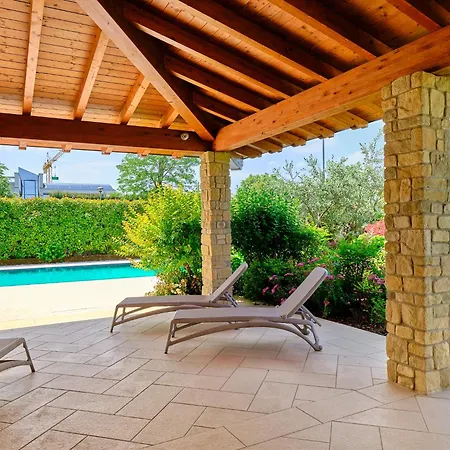 Villa Villasgarda - Leone