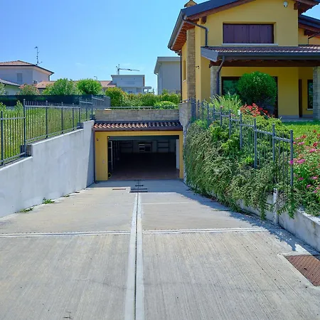 Villasgarda - Leone Villa