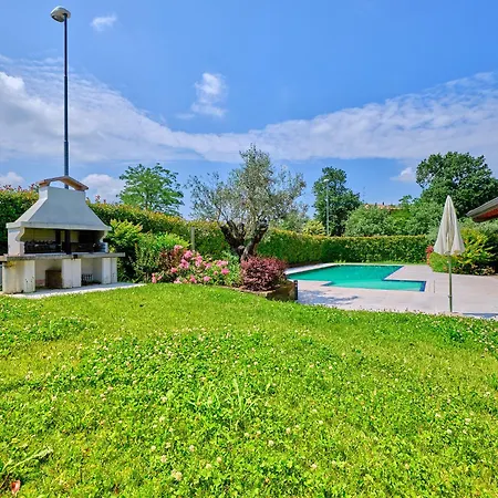 Villa Villasgarda - Leone