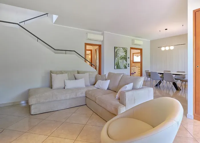 Villa Villasgarda - Leone